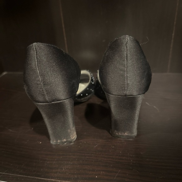 Apostrophe women's black pumps size Size 7.5 From SEARS Rhinestones Open Sides - Picture 7 of 11